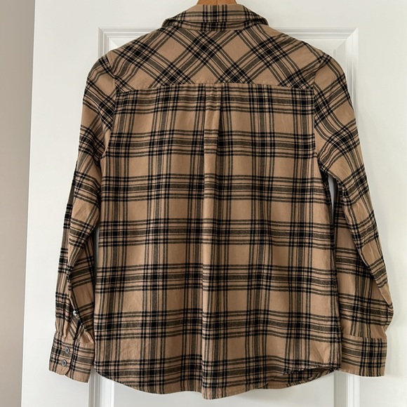 J Crew Plaid Fitted Blouse w Pocket Tan & Black Fall '23 Style - Picture 9 of 14